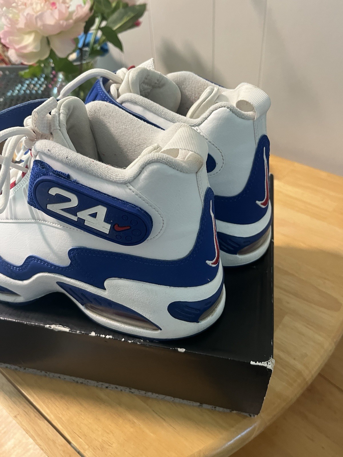 Nike Air Griffey Max 1 USA Mens 9 Royal White Blue Retro Sneakers DX3723-100