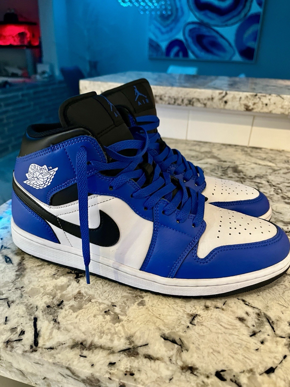 Nike Air Jordan Mid Men’s 10.5 Basketball Sneakers Royal Blue No Box