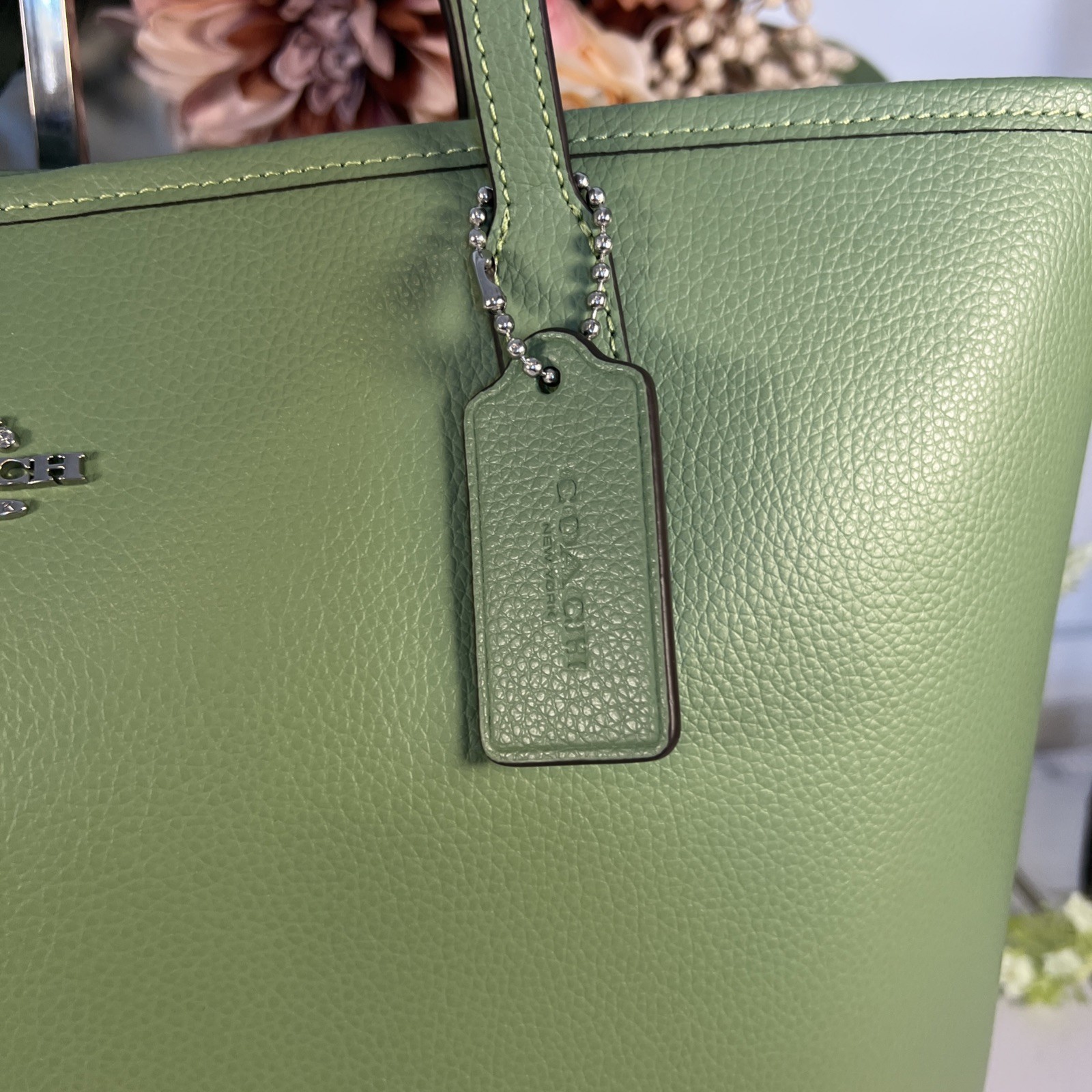 NWT🍃COACH Pebble Leather CITY Tote/Shopper/Shoulder Bag ~ Light Green🍃