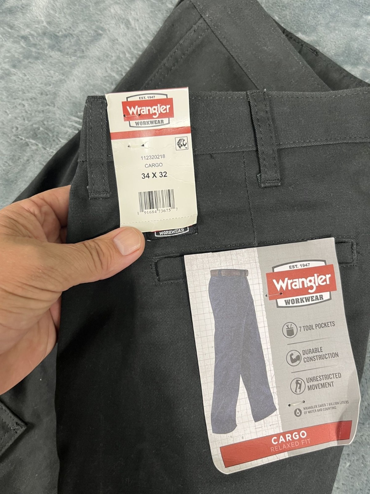 Wrangler Mens Black Cargo Work Pants 34×32 Relaxed Fit 7-Pocket NWT