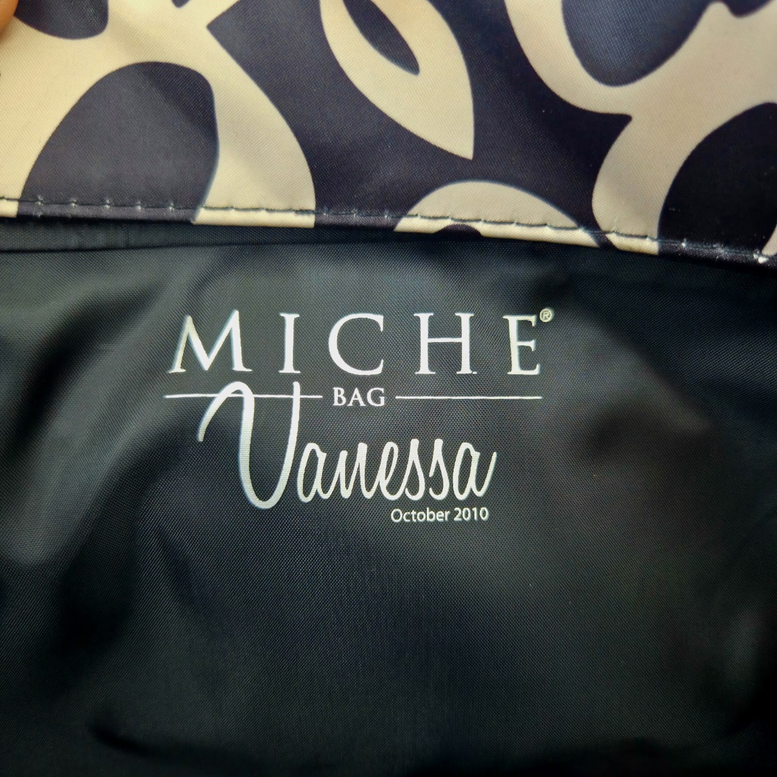Miche Vanessa Prima Shell – NEW Without Tags