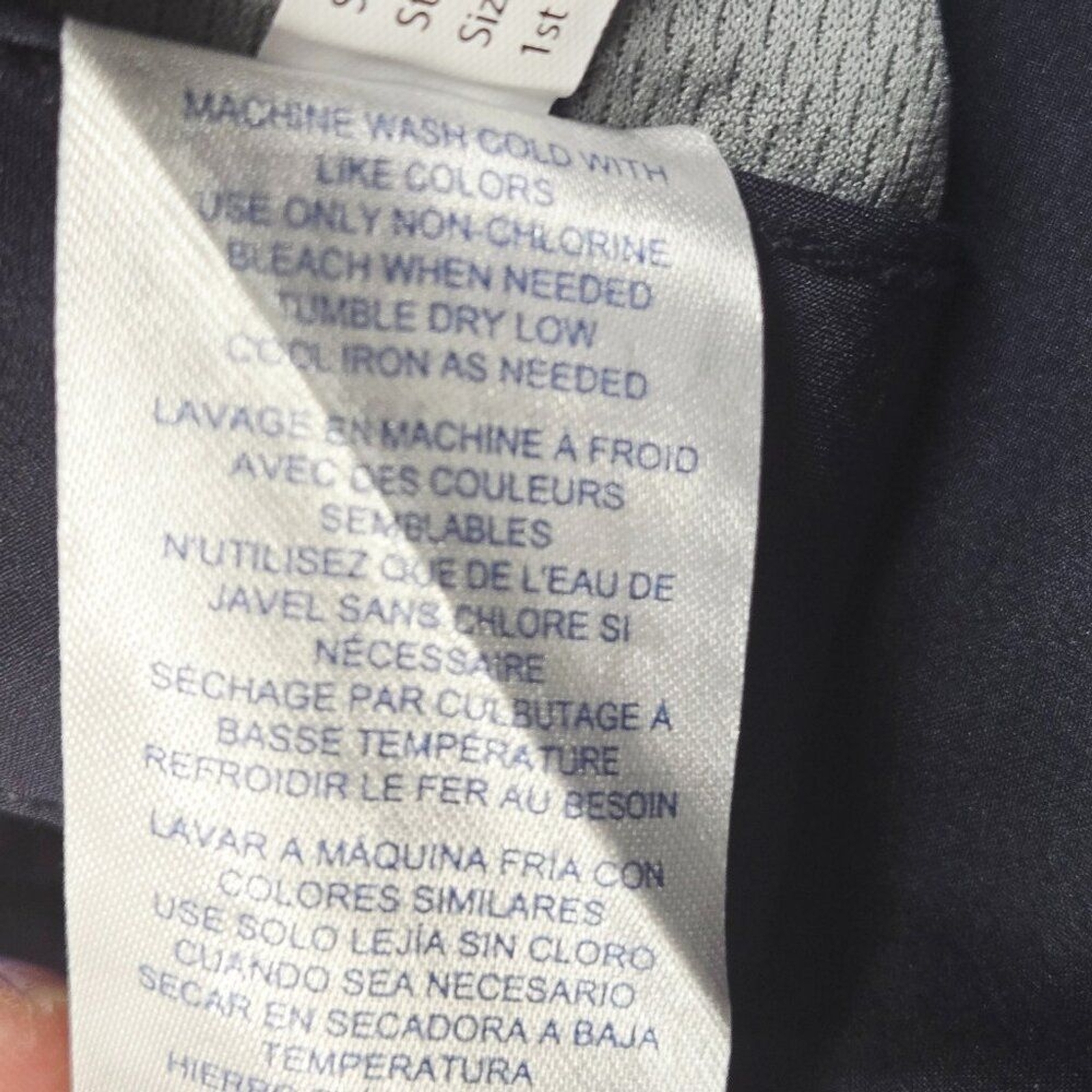 NWT MEN’S CHAPS POLY/SPANDEX COMFORT STRETCH MULTI POCKETS NAVY SHORTS 32 $65