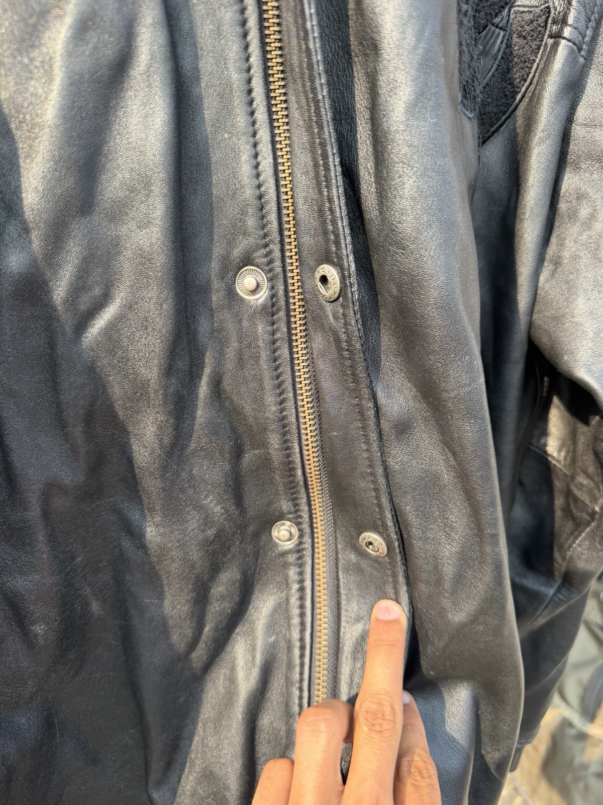 Vasque Men’s Black Leather Bomber Jacket 3XL Full Zip Snap Lined Logo