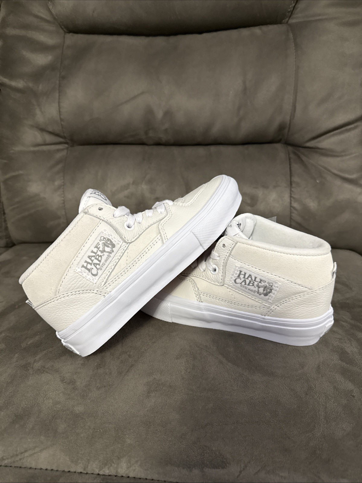 Vans Half Cab Skateboard Shoes White PopCush Duracap Men’s Size 4