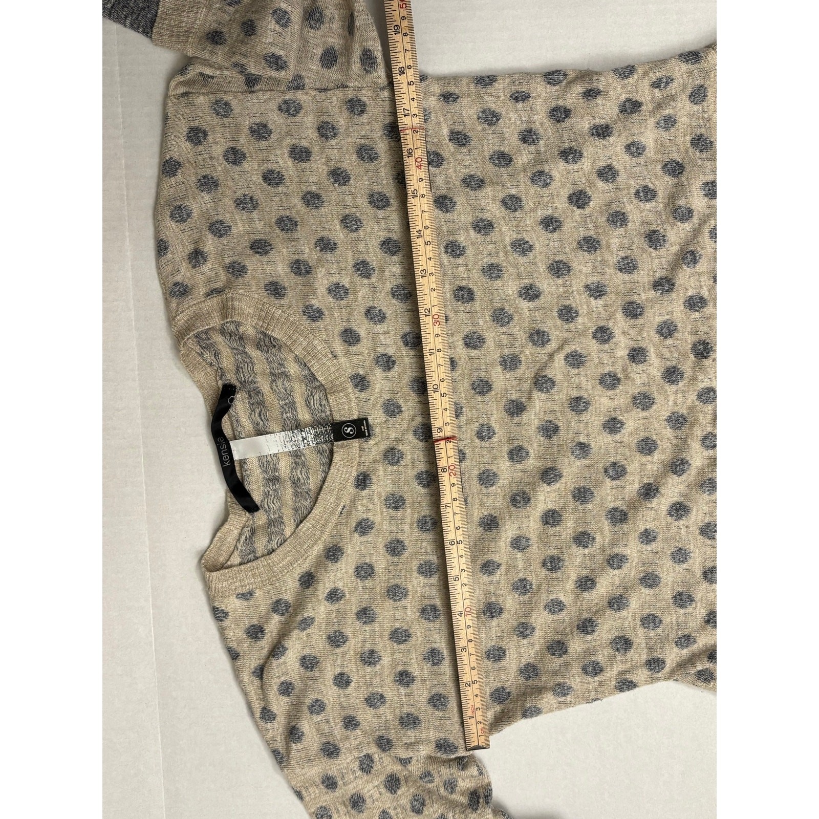 Kenzie sweater layered over white shirt tails preppy dressy knit top blouse sx S