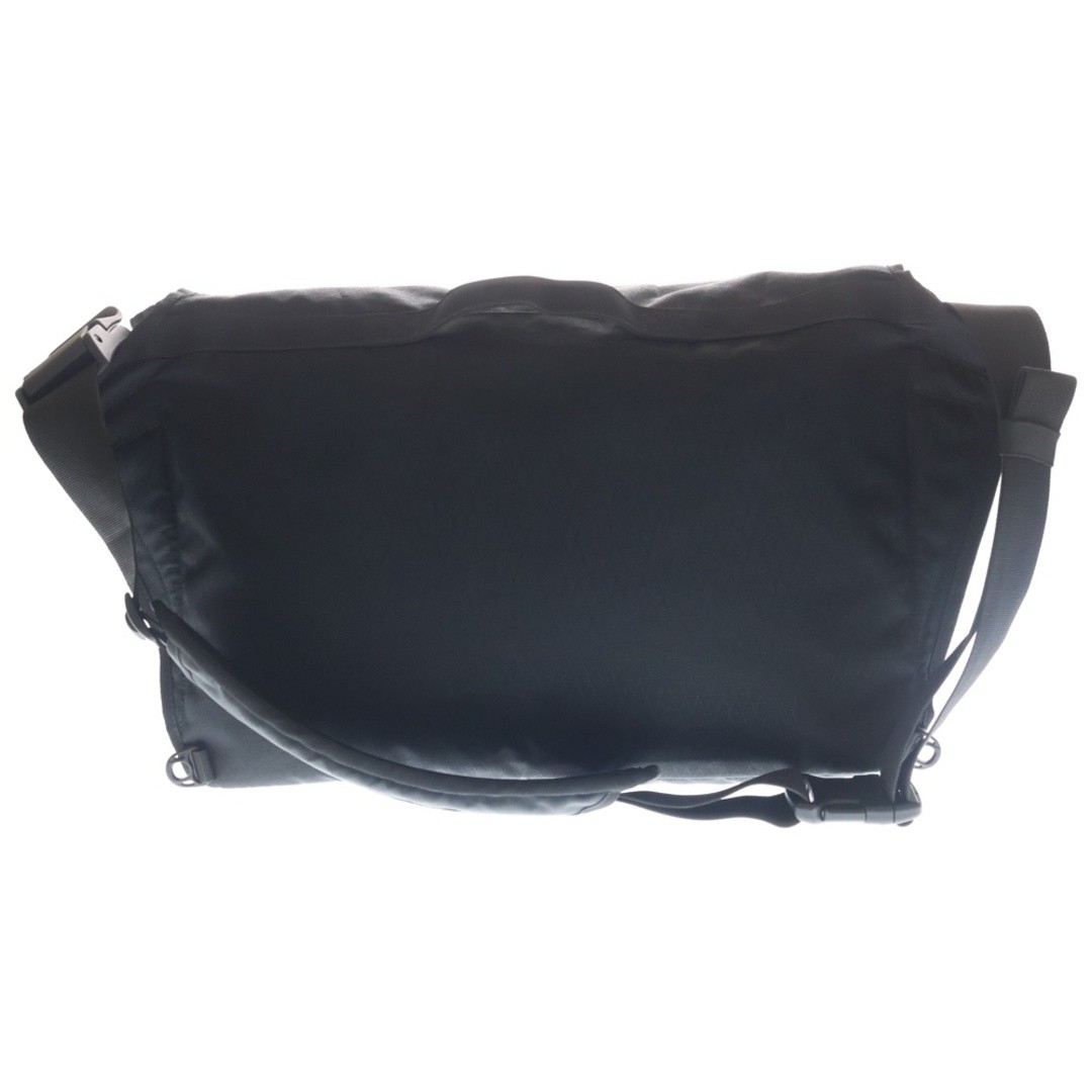 Palace Skateboards Cordura Reflex RS Shoulder Bag Black Used 56036930b4331b4d165