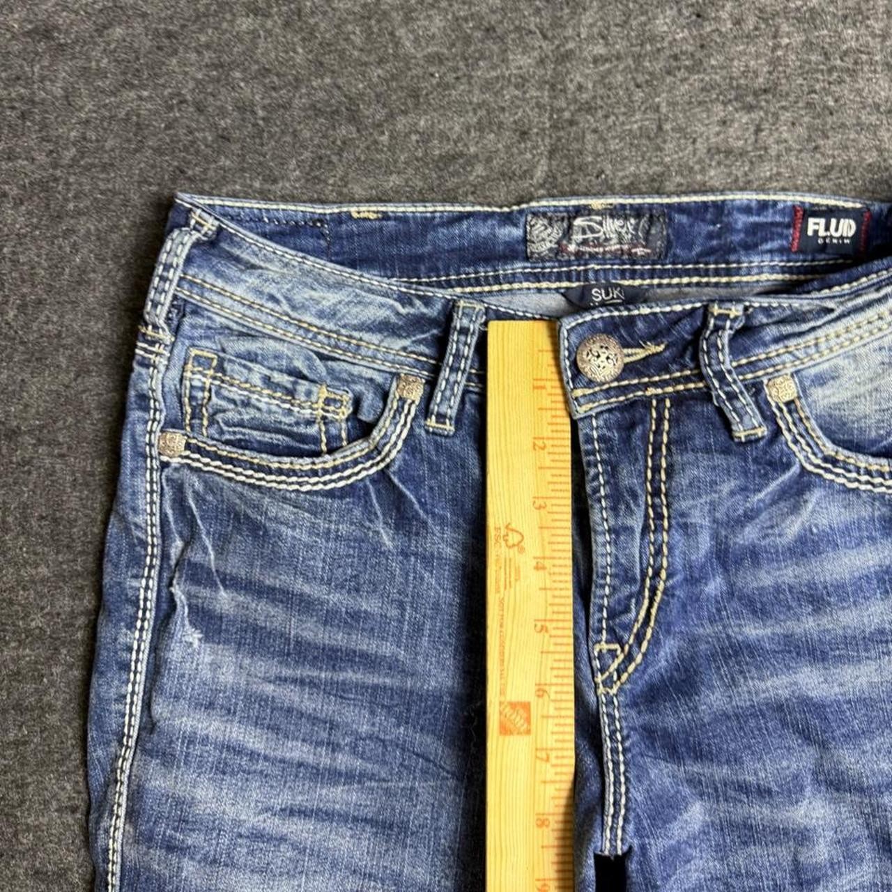 Y2K Silver Jeans Co. low rise bootcut jeans faded wash women’s Sz 30×33