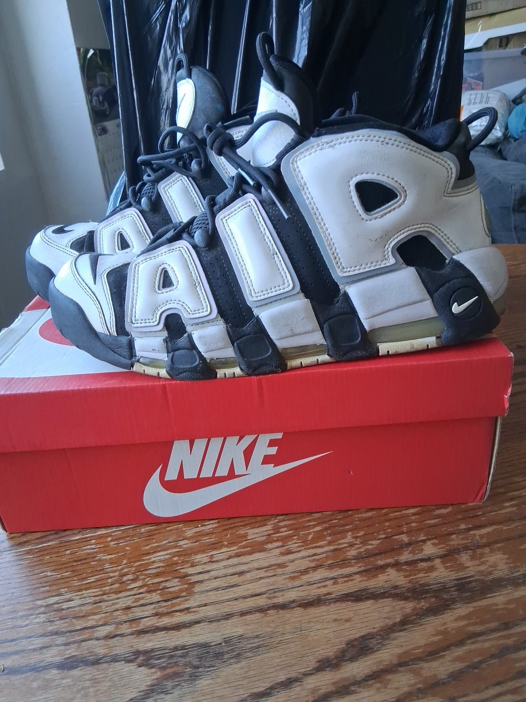 Nike Air More Uptempo ’96 BLK/White/ Multi Colored Men’s Shoes Size 11.5 DV0819