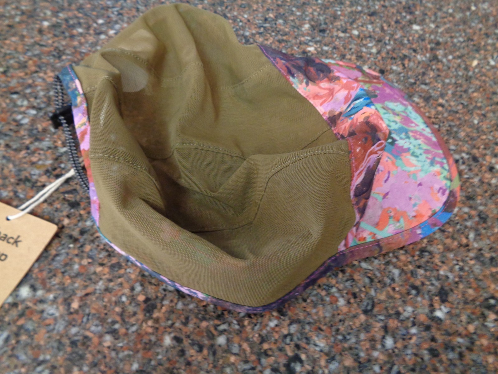 Janji Hatchback Mesh Cap Reverse Bay Limited Artist Design Cooling One Sz NWT