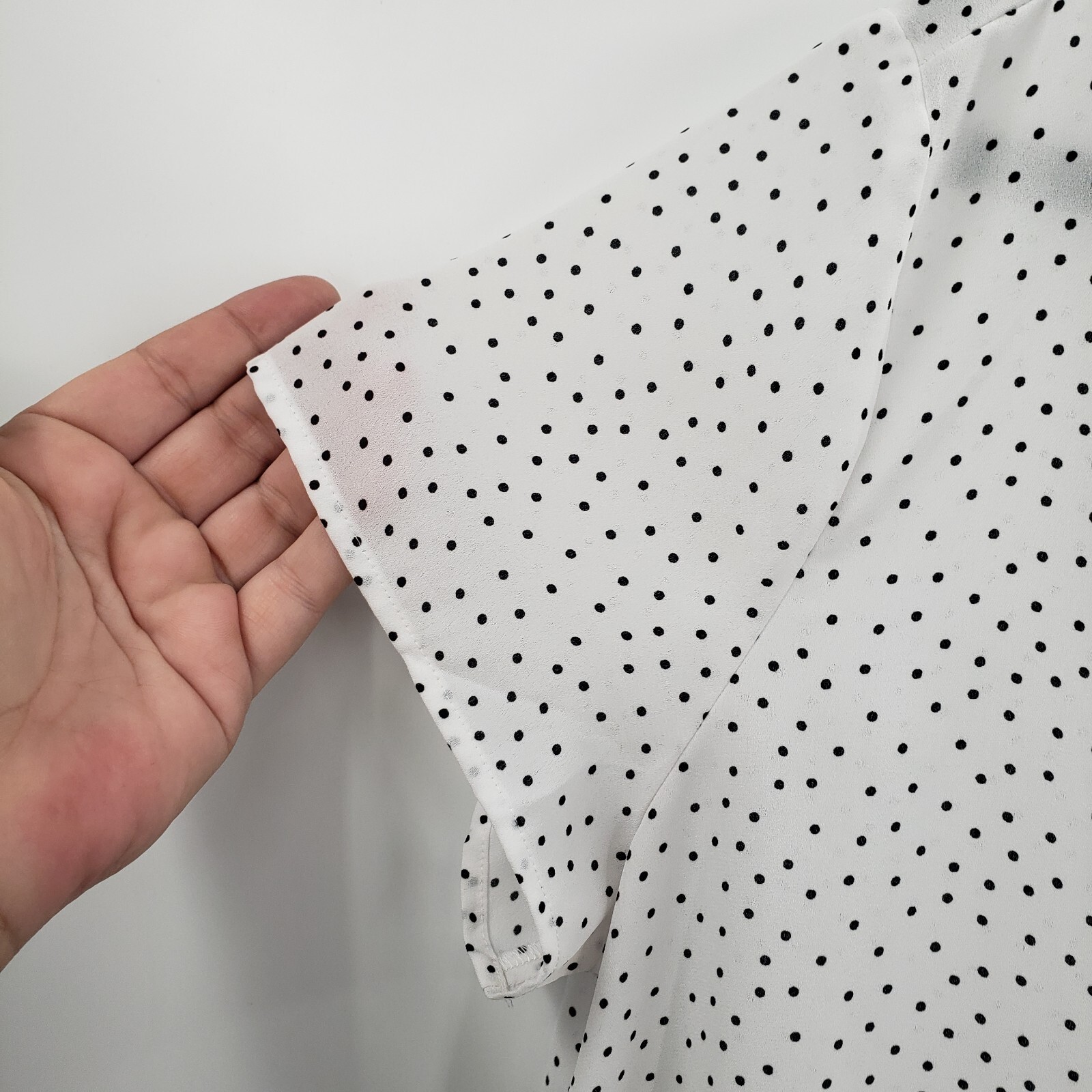 LOFT Large Polka Dot Blouse Womens White Black Button Accent Short Sleeve Top