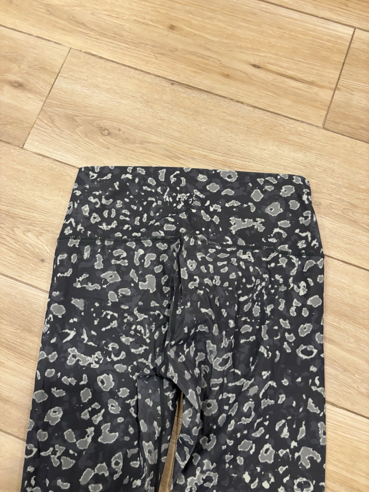 Varley Century Legging Broken Mini Spot Green Luna High Rise Medium M 25”