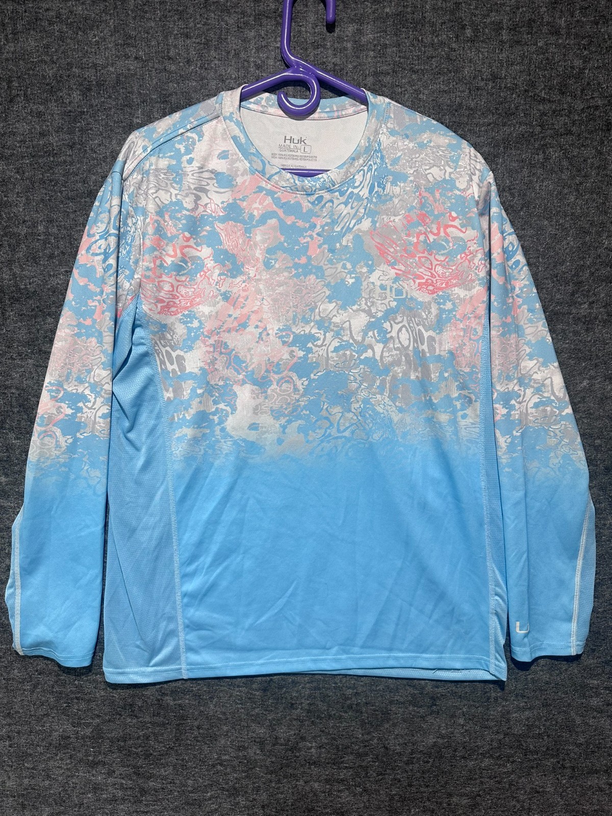 Huk Men’s L Performance Fishing Shirt Long Sleeve Blue Coral Print Ventilated