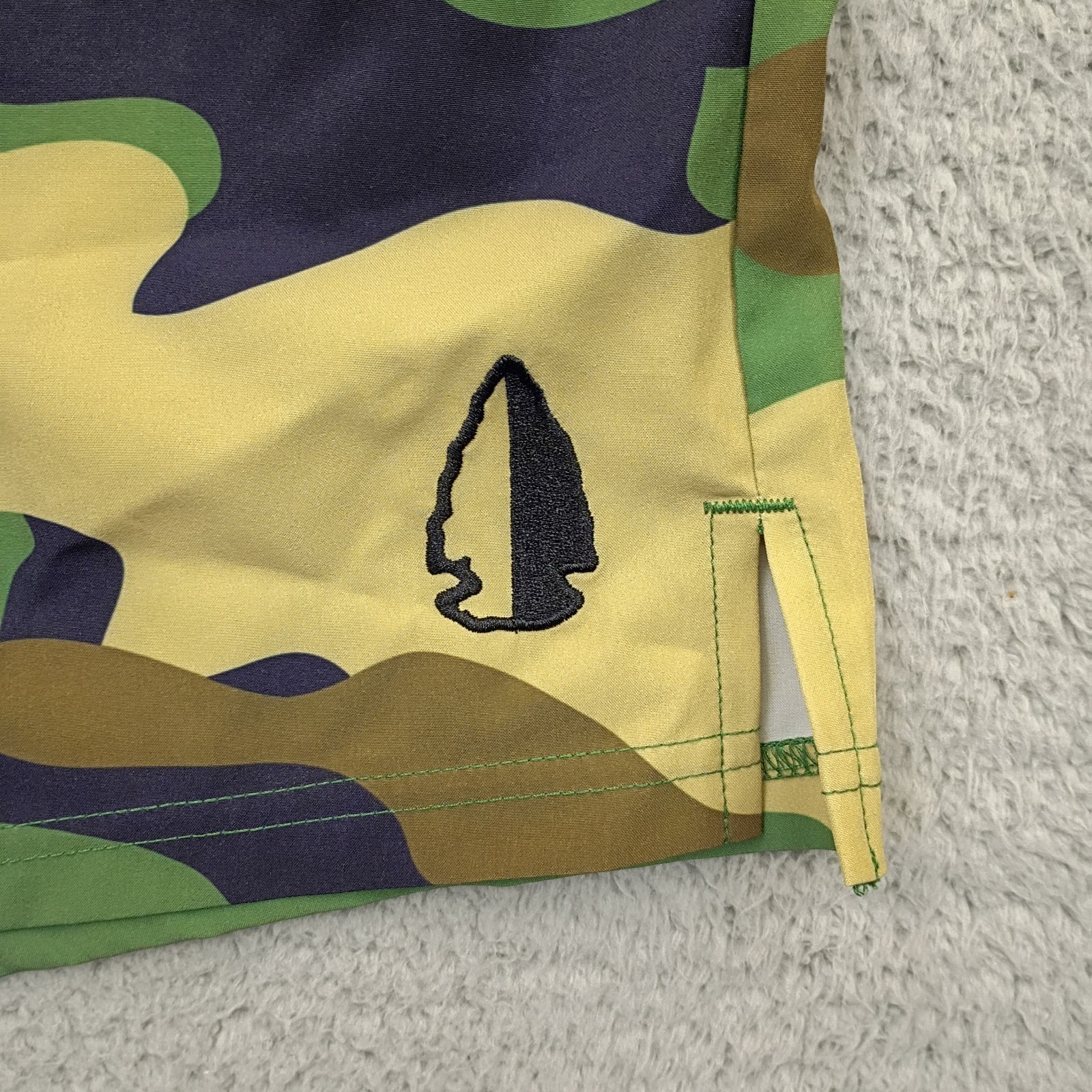 TACHUNTFISH Athletic Shorts Mens Large Woodland Camo Elastic Waist