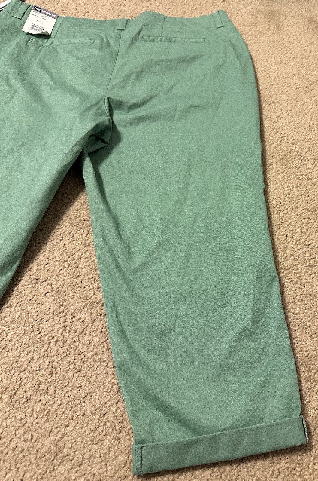 LEE Capri Size 18W Spearmint Green Mid Rise Fit Cropped Pant New Nwt!
