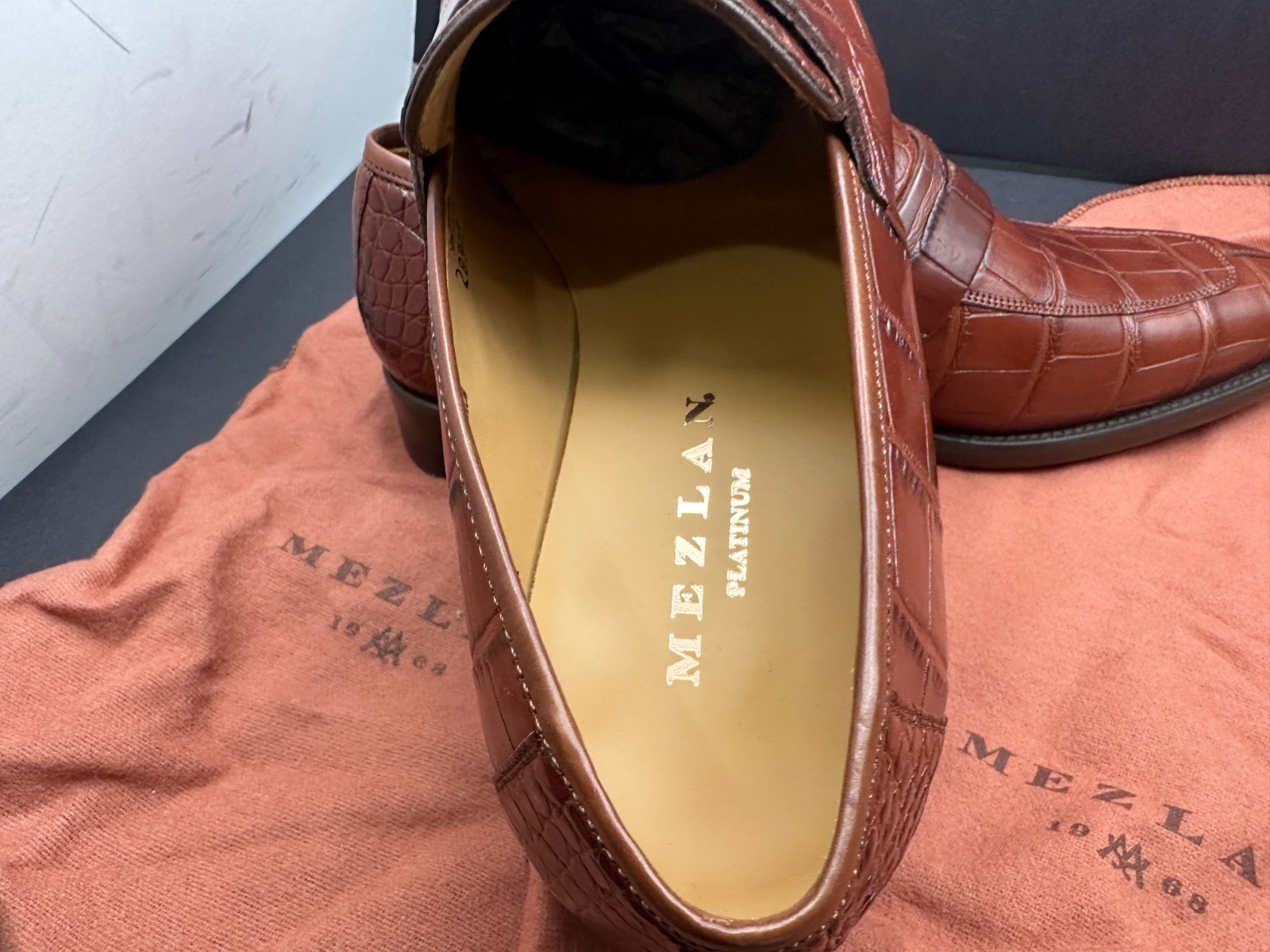 Mezlan Size 9.5 M Alligator Brown Penny Loafer Spain Dress Shoes MEN’S
