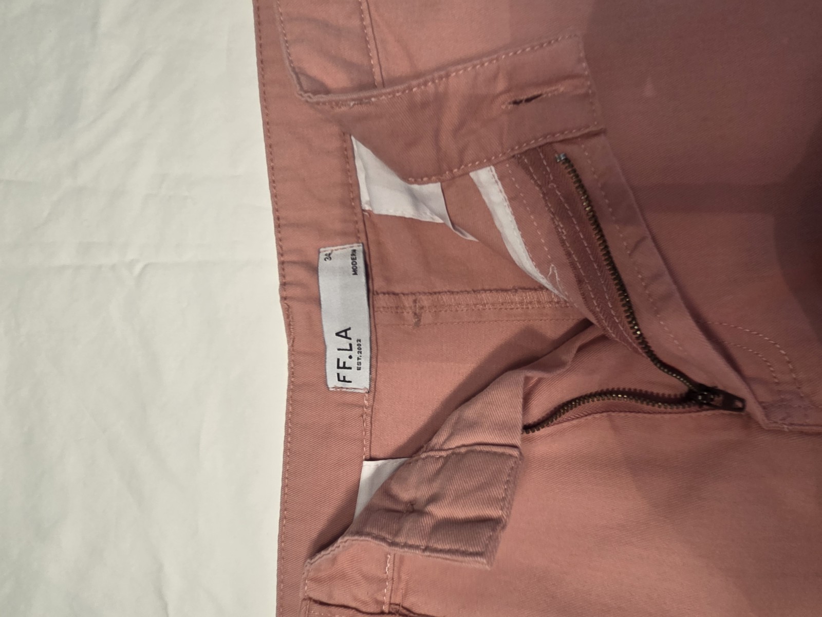 Five Four Los Angeles Mens Chino Shorts 4 Pairs of 34″ For One Price