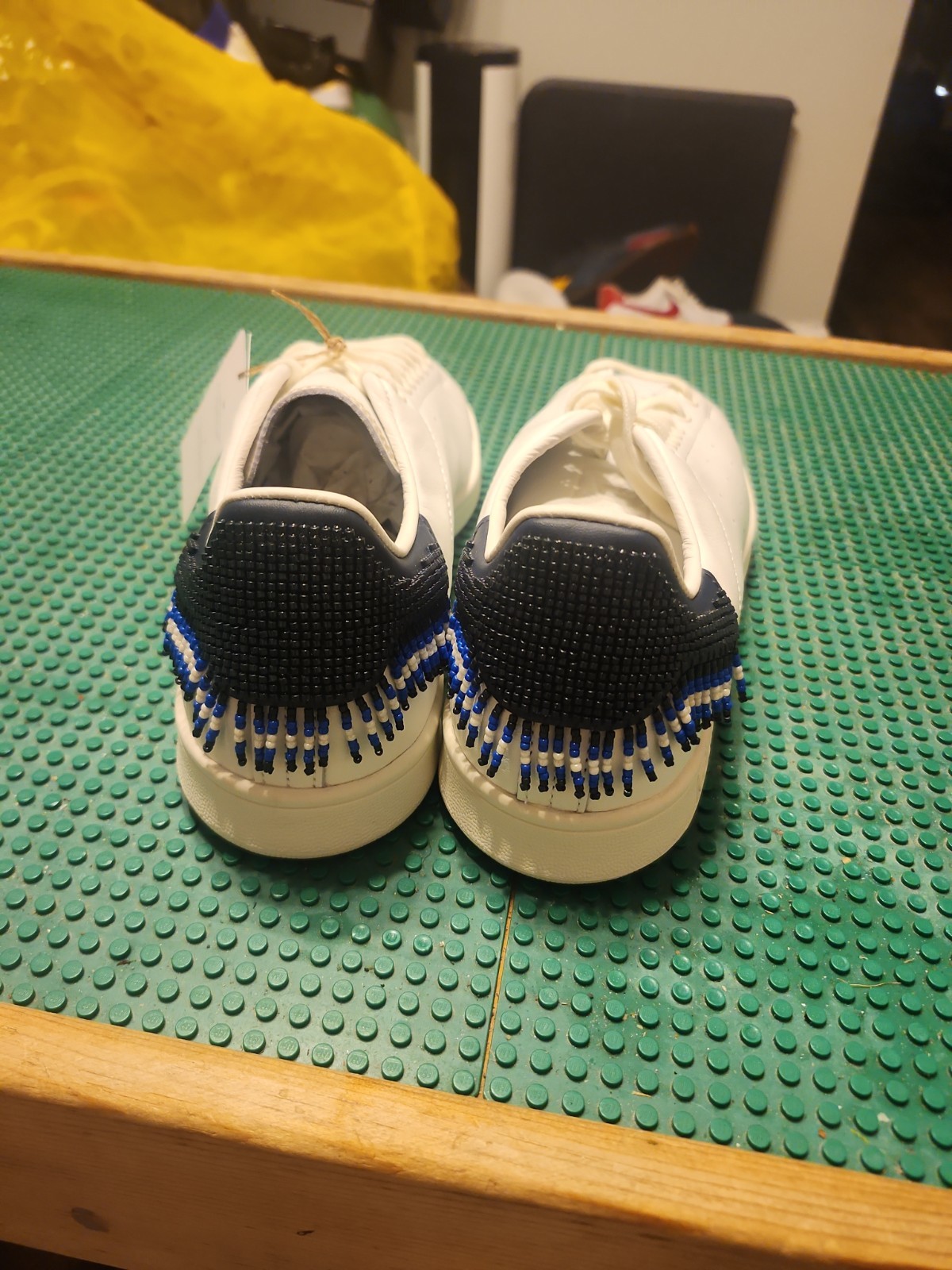 Adidas Stan Smith Men’s Size 9.5 Athletic Shoes White Blue Casual Sneakers