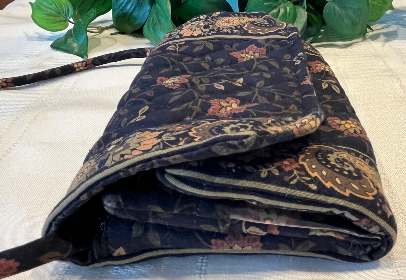 Vera Bradley Vintage Crossbody Organizer Black Walnut Wallet with Strap 1999 US