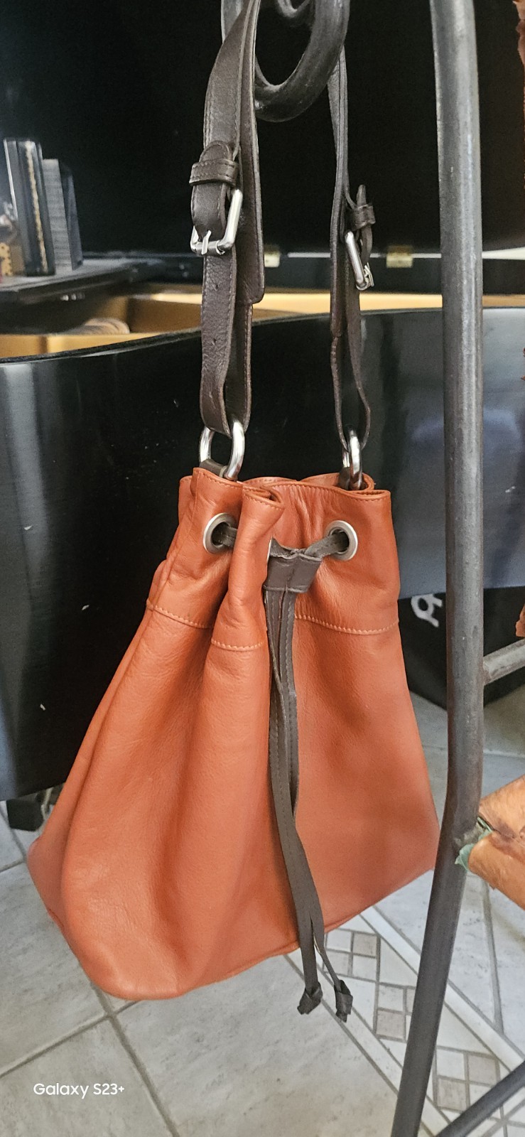 Garnet Hill Italian Leat Bucket Drawstring Shoulder Bag Silver Grommets, Pockets