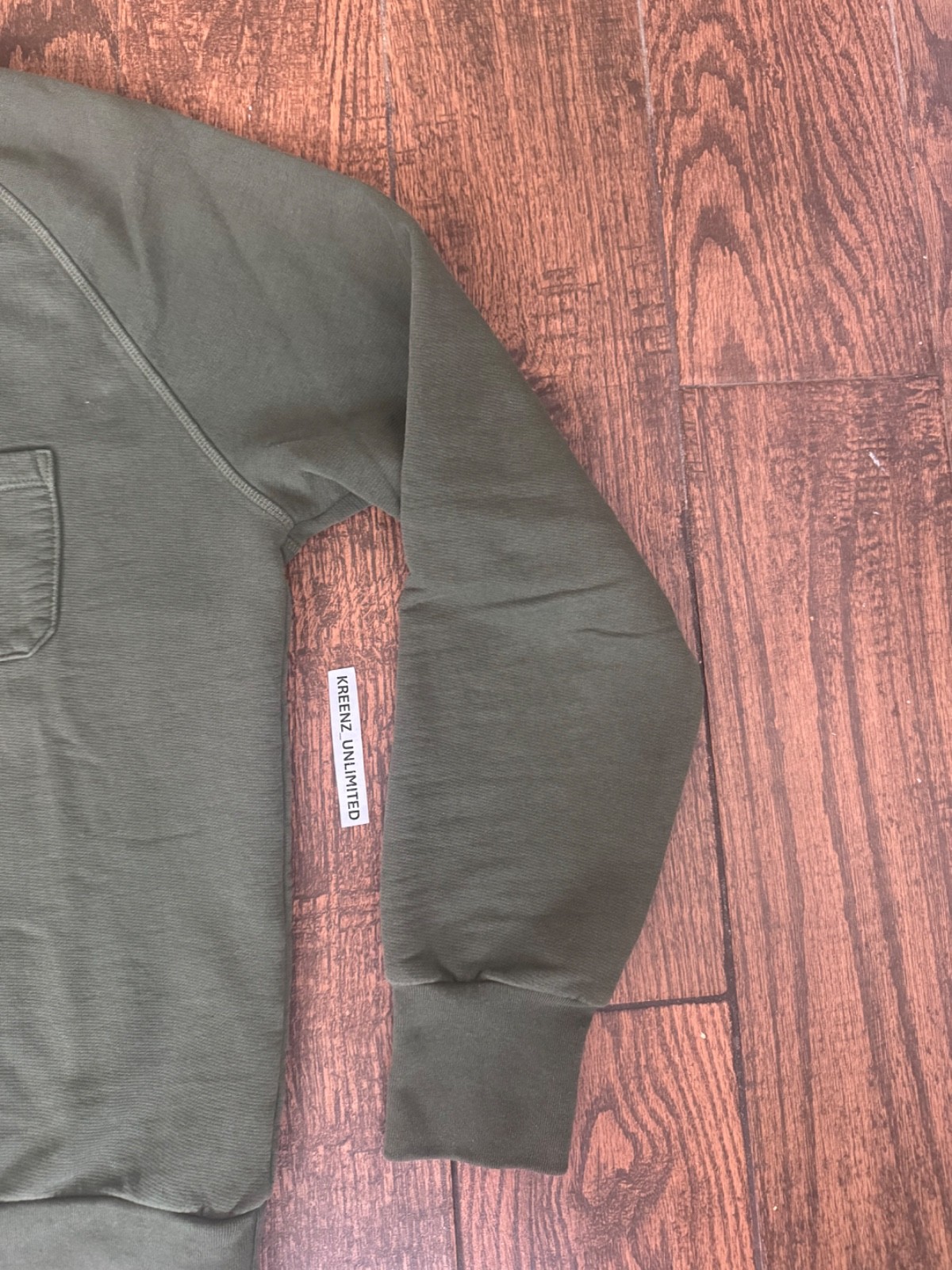 Gustin Garment Washed Pocket Sweatshirt in Green – Made in USA – Size Large