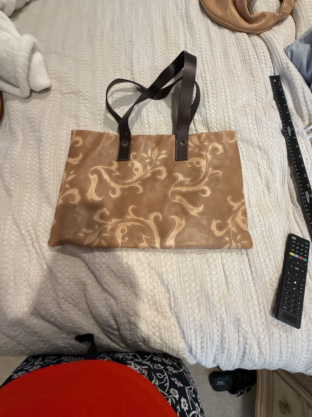 Falor Floral Embossed Leather Tote Handbag
