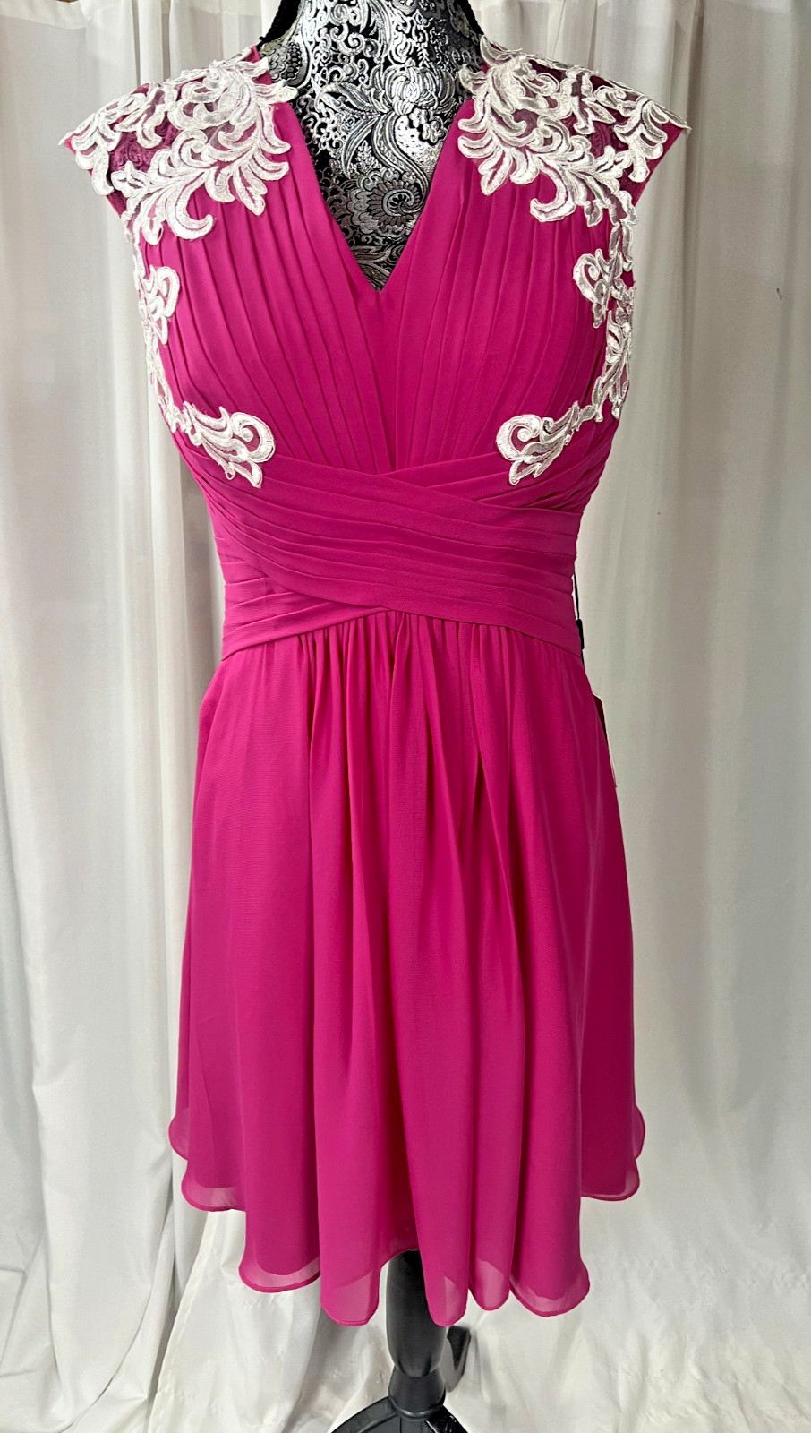 NWT JJ’s House Fuchsia Pink V-Neck Chiffon Cocktail Dress with Lace Appliques
