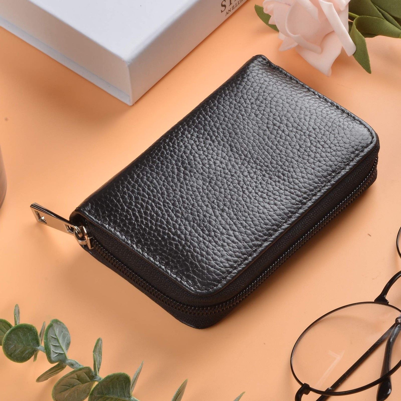 Genuine Leather Credit Card Holder Zipper Wallet With 26 Card Slots (Black)