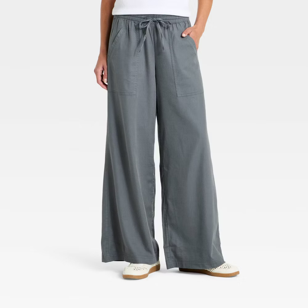 Women Mid-Rise Drawstring Pull-On Pants – Universal