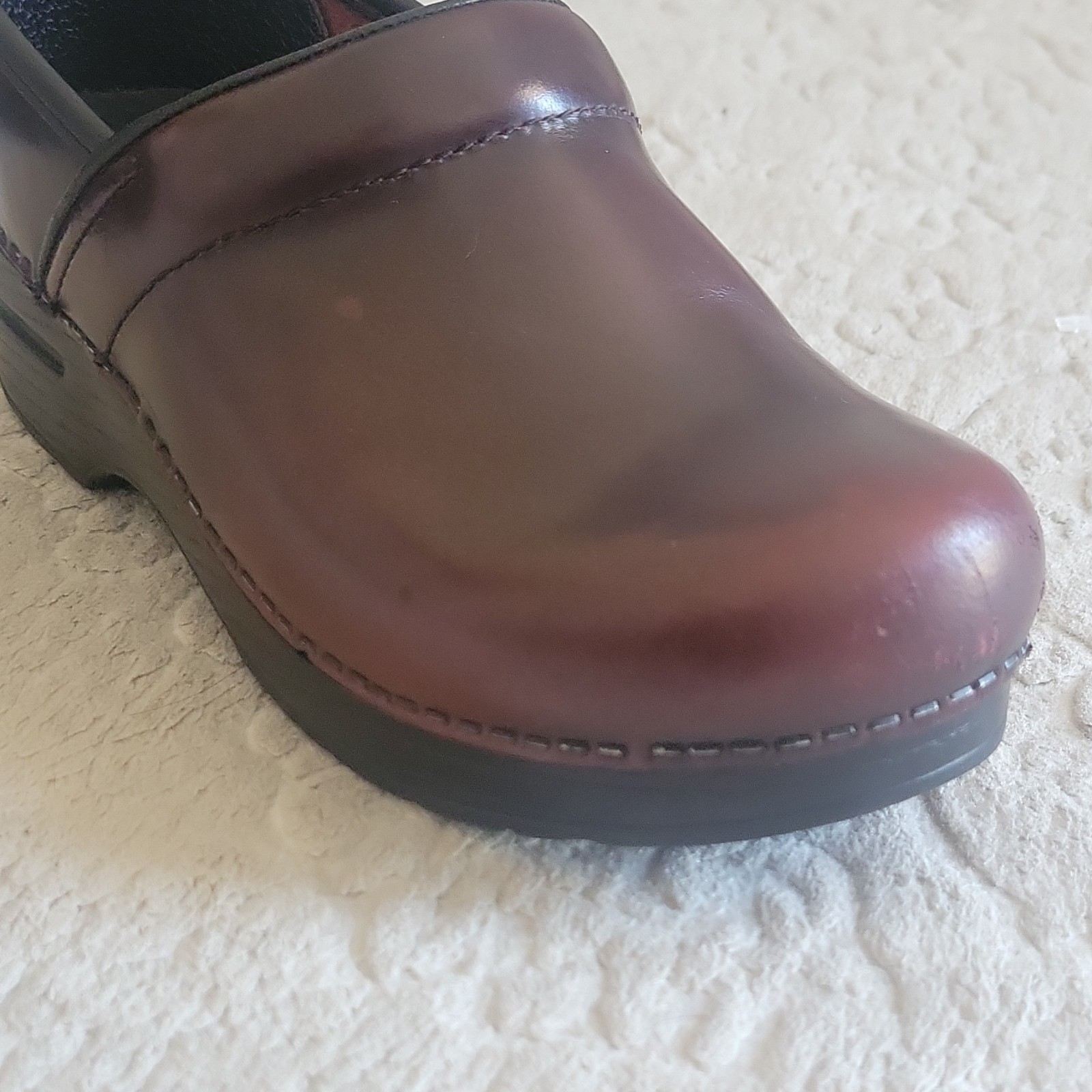 Dansko Professional Burgundy Leather Comfort ClogSlip On Wedge Heel EU 37 US 6.5