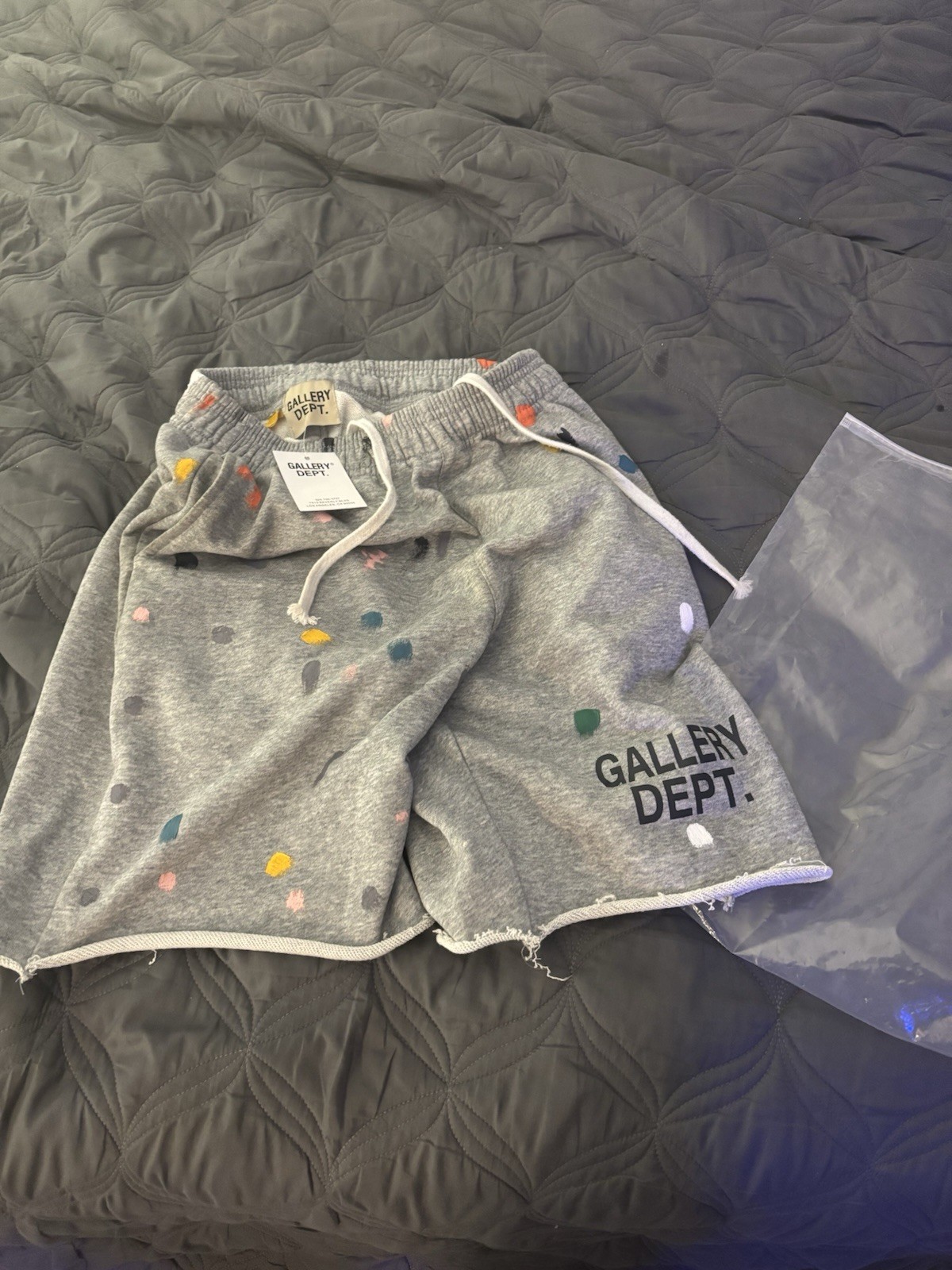Gallery Dept. Men’s Gray Sweat Shorts Logo Drawstring Regular Fit