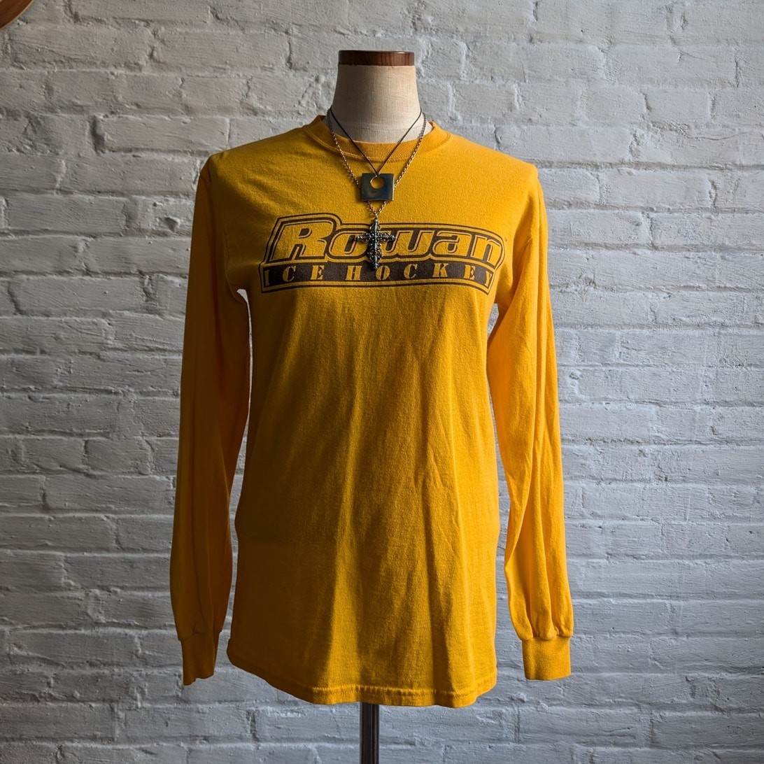 Vintage Yellow Crewneck Tee Hockey Graphic Long Sleeve Retro Tshirt Top Small