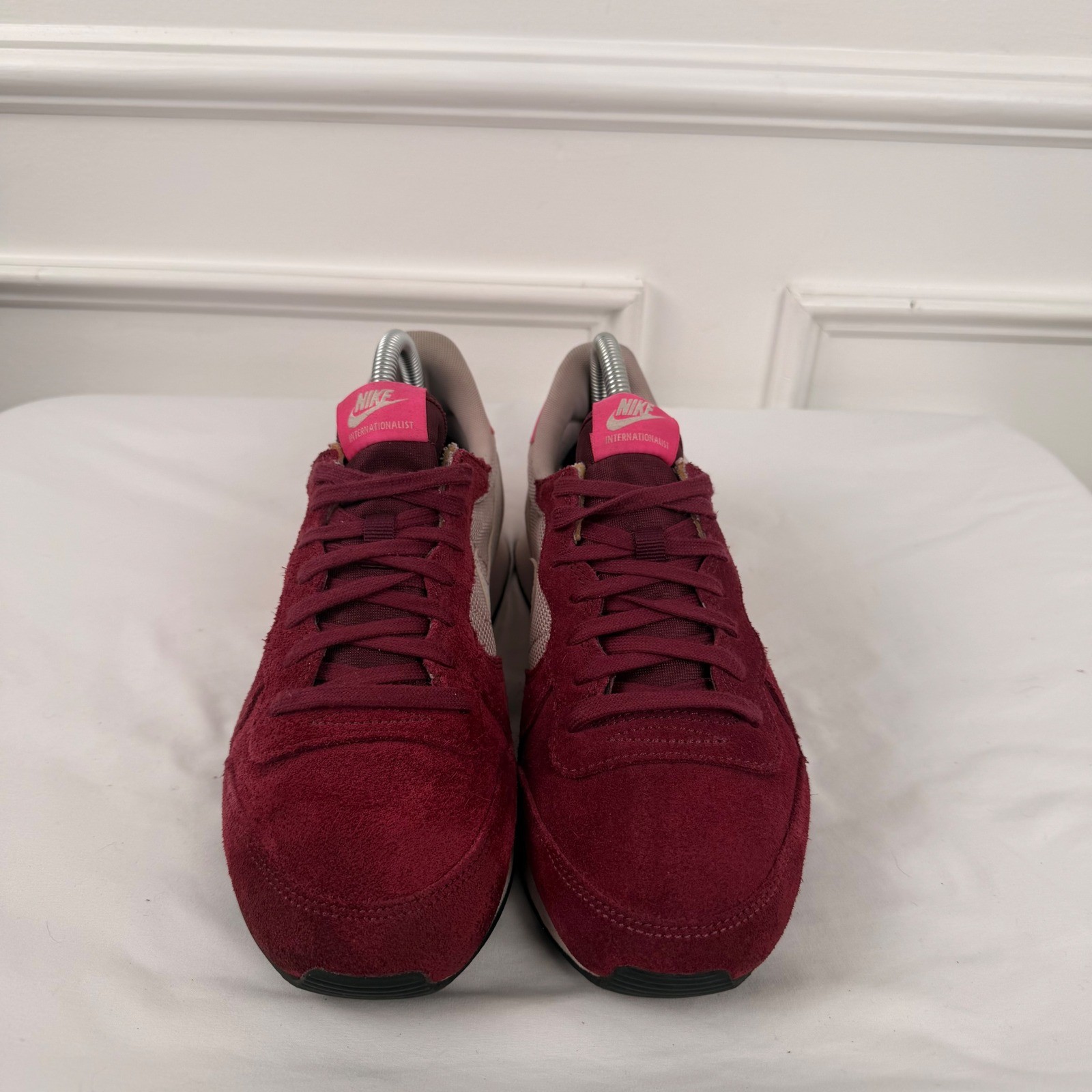 Nike Internationalist Women Deep Burgundy Pink Sneakers 629684-603 Size 9.5