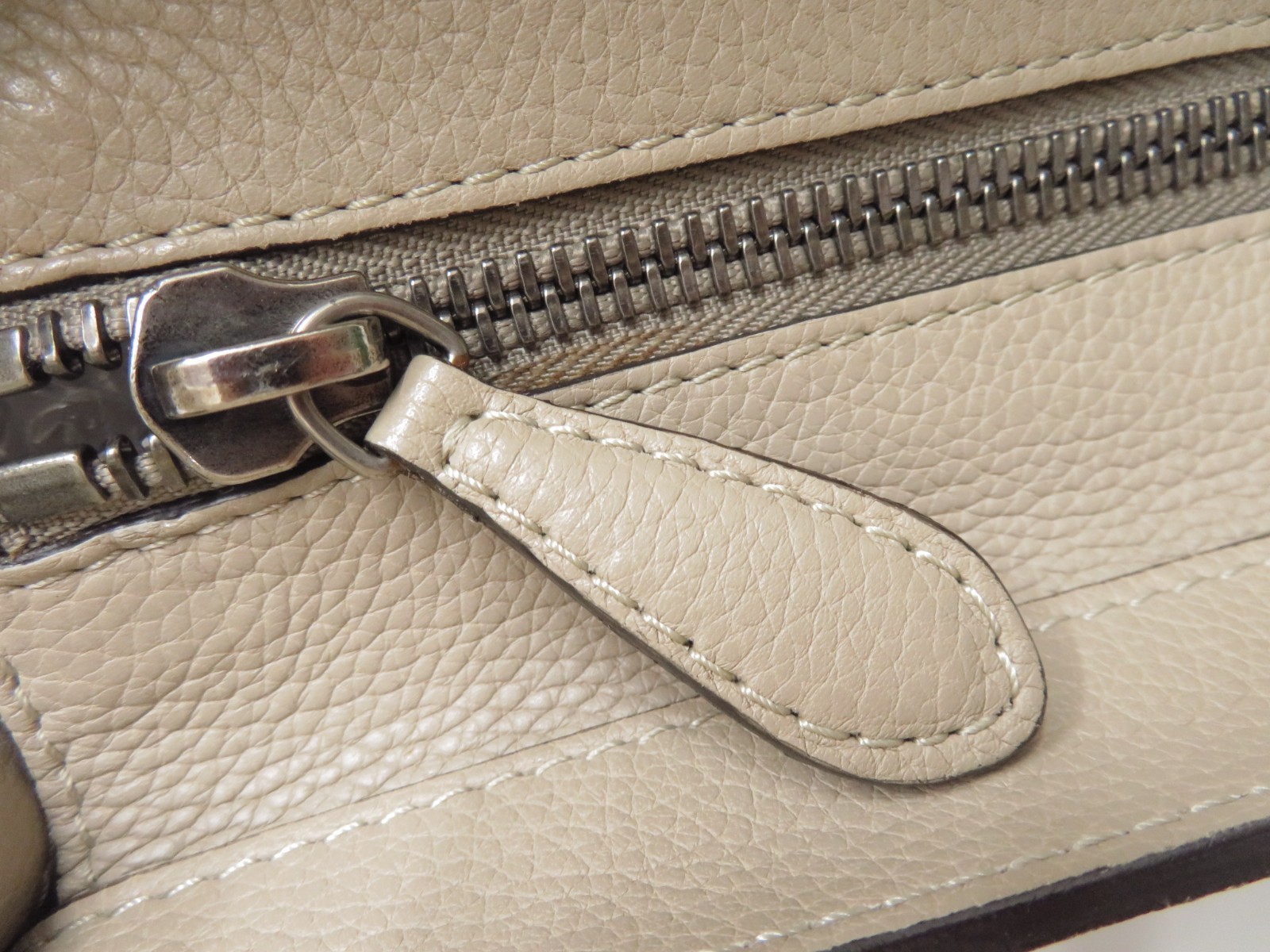 Authentic CELINE Luggage Medium Shopper Leather Hand Bag I#48952
