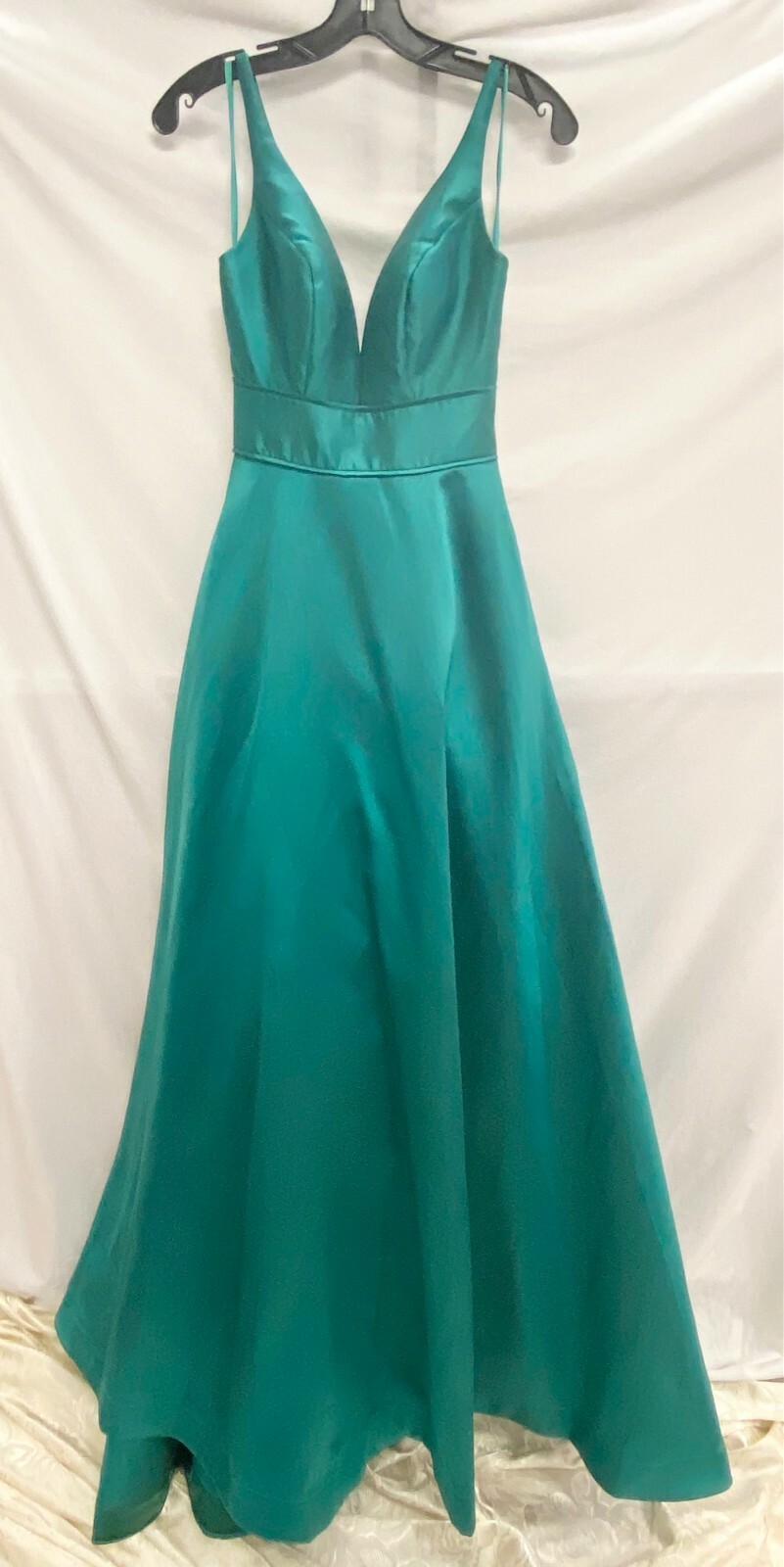 IEENA MAC DUGGAL 55010i Emerald Plunging Sweetheart A-Line Maxi Ball-Gown 0 = XS