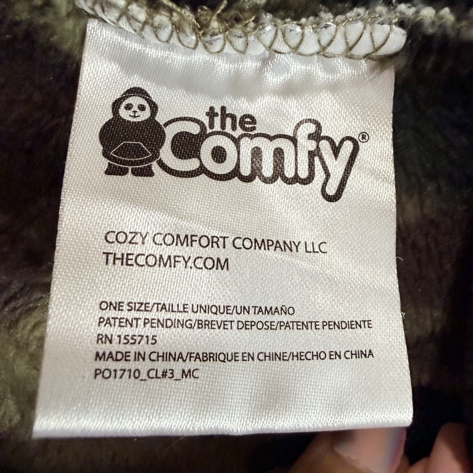 The Comfy Unisex Fleece Camouflage Pullover Shirt Blanket Hoodie