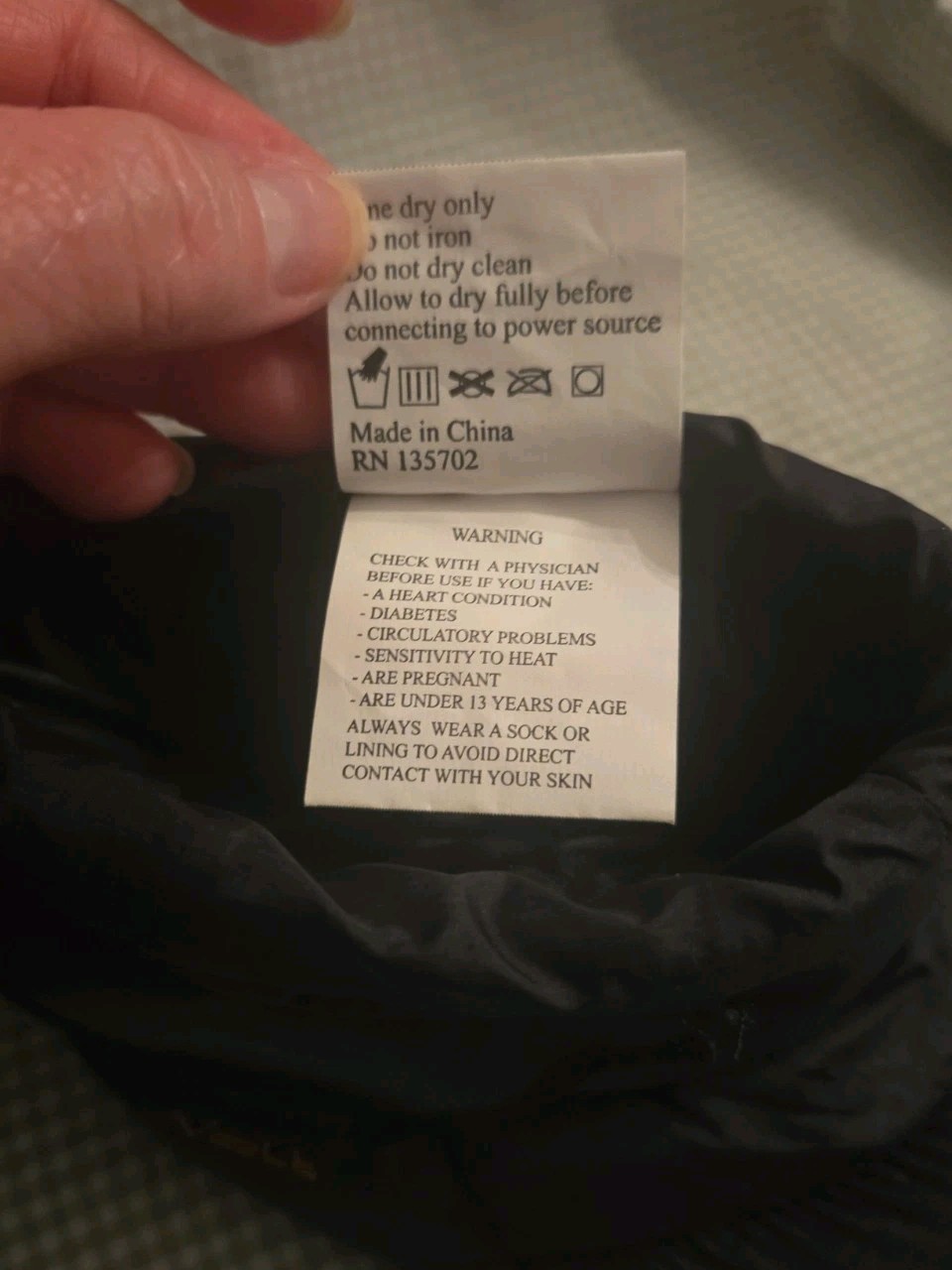 Volt Resistance 3V Heated Slipper Black Thinsulate Insulation Small NWT
