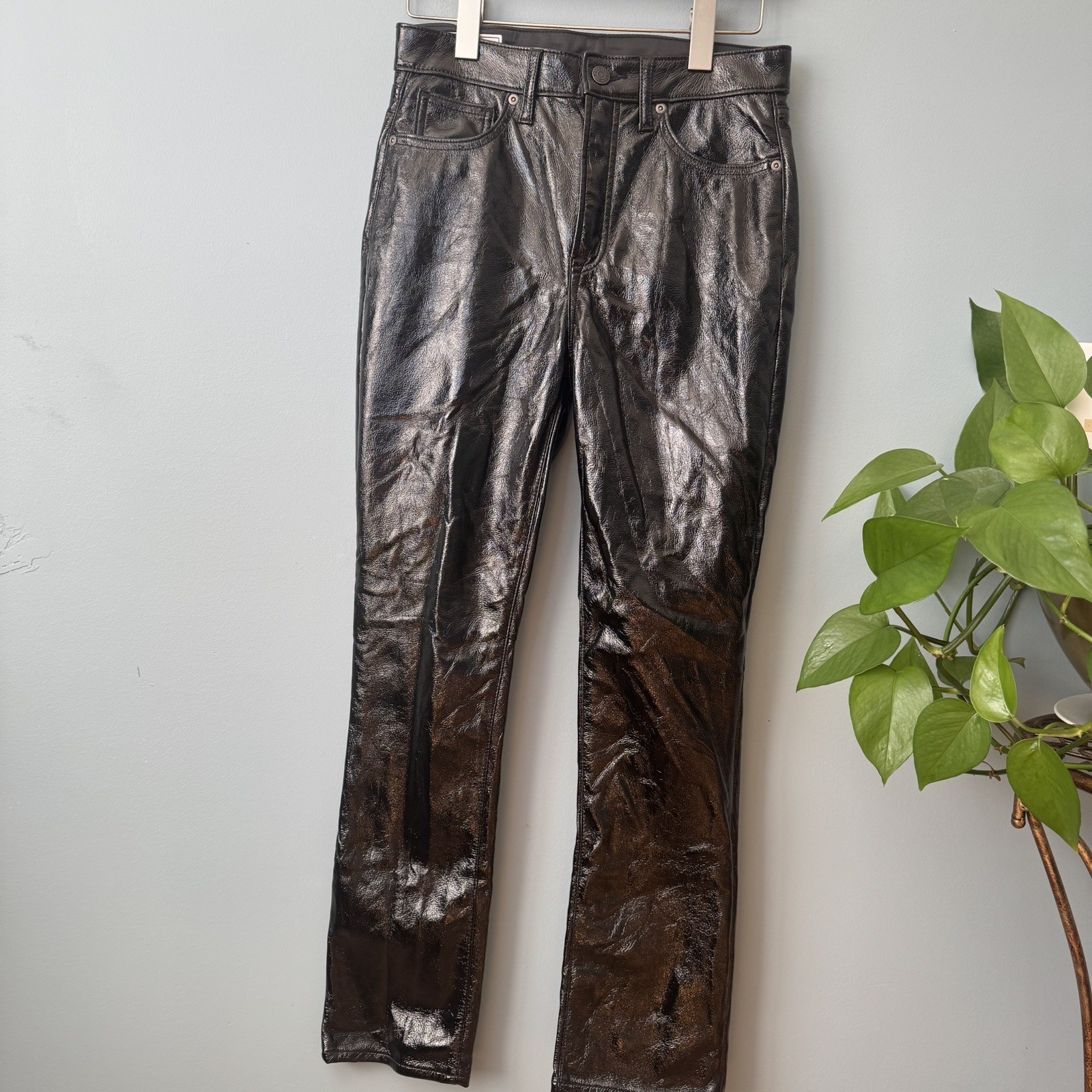 Gap Vintage Slim High Rise Vegan Patent Leather Jeans. Black. EUC Size 27 or 4