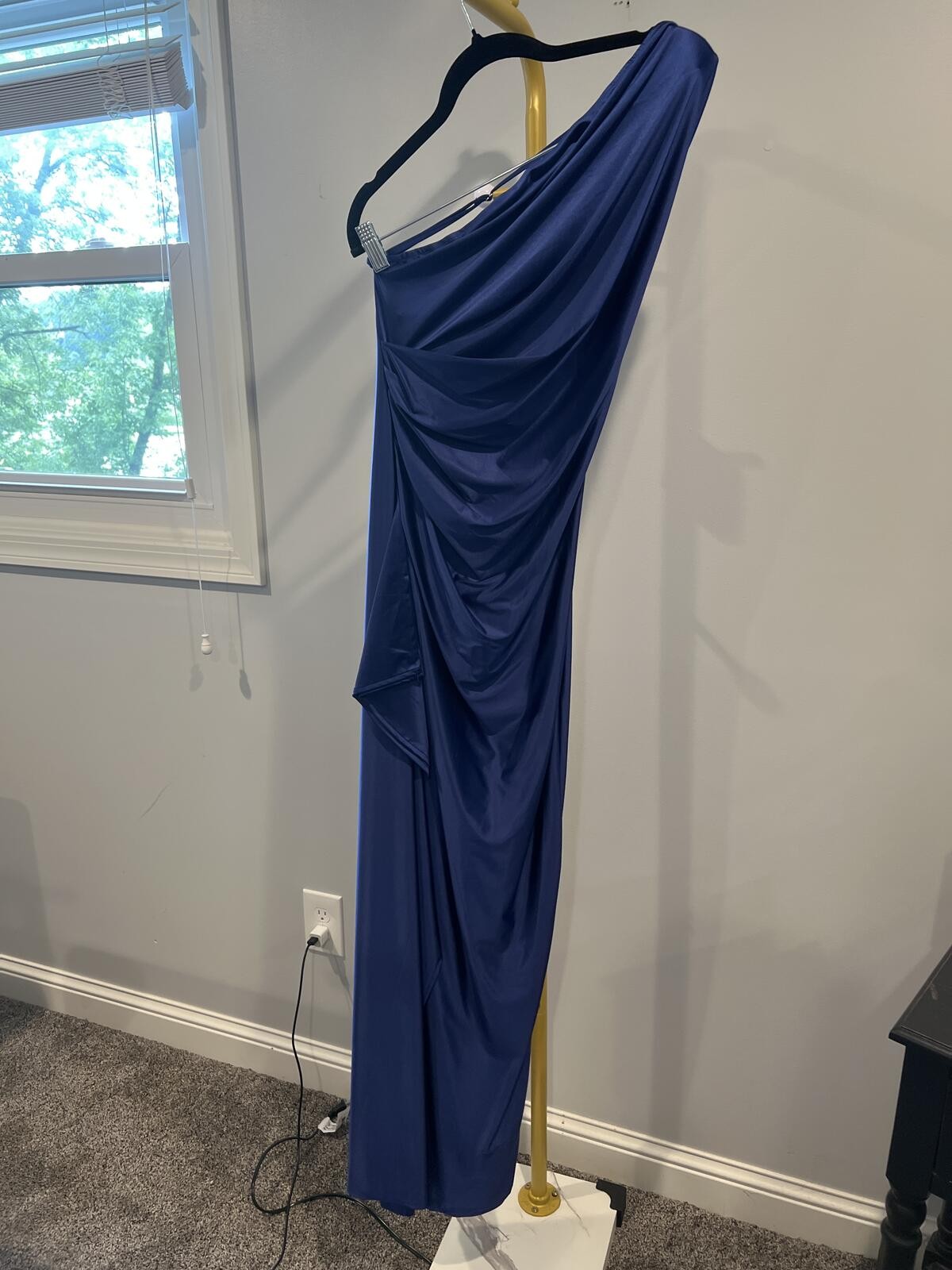 Viral OYS One Shoulder Formal Dress
