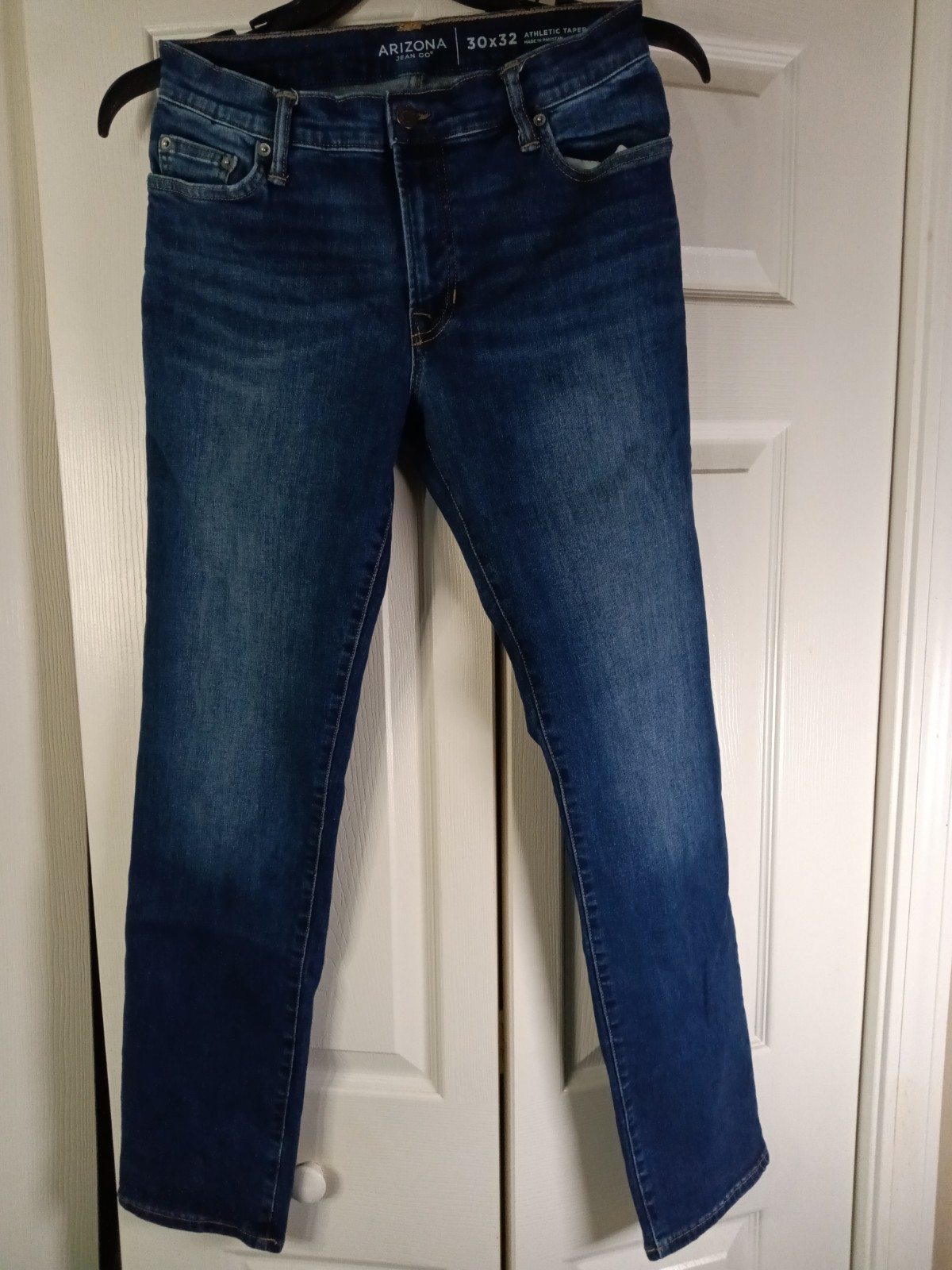 Arizona Jean Co Mens 30×32 Athletic Taper
