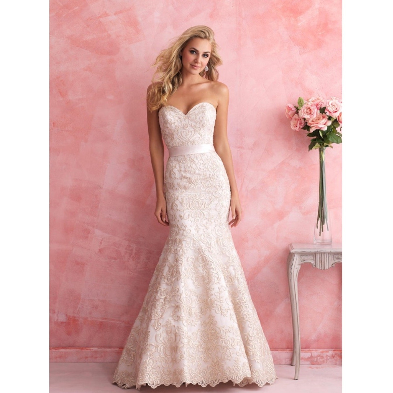 Stunning NEW Allure Romance Ivory Blush Champagne Wedding Gown