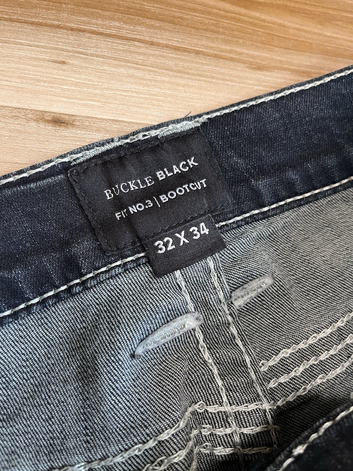 Buckle Black Fit No 3 Bootcut Men’s 32×34 Low Rise Slim Fit Jeans Embroidered