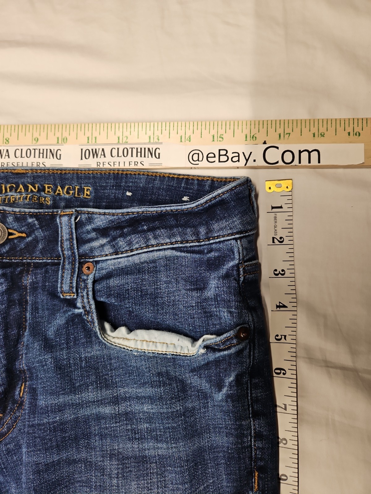 American Eagle Men’s 32×30 Next Level Flex Slim Straight Distressed Jeans