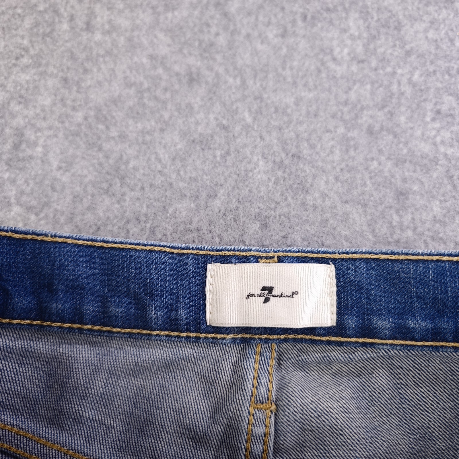 7 For All Mankind High Waist Cropped Straight Jeans Women’s 26 Blue Denim Medium