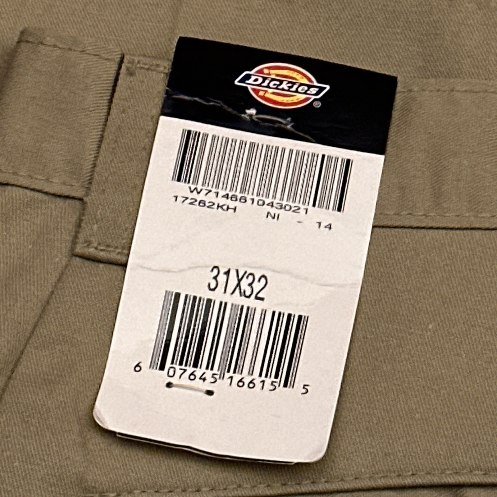 NEW Dickies Young Men’s Twill Pants 31X32 Classic Fit Flat Front Beige Workwear