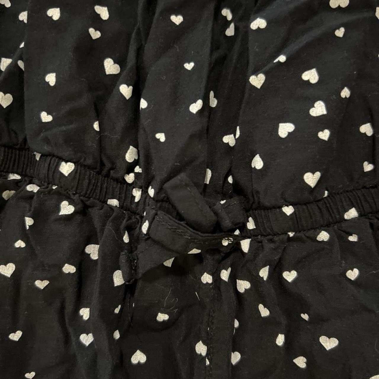 OshKosh B’gosh Girls Heart Print Sleeveless Romper Black/White Size 10/12
