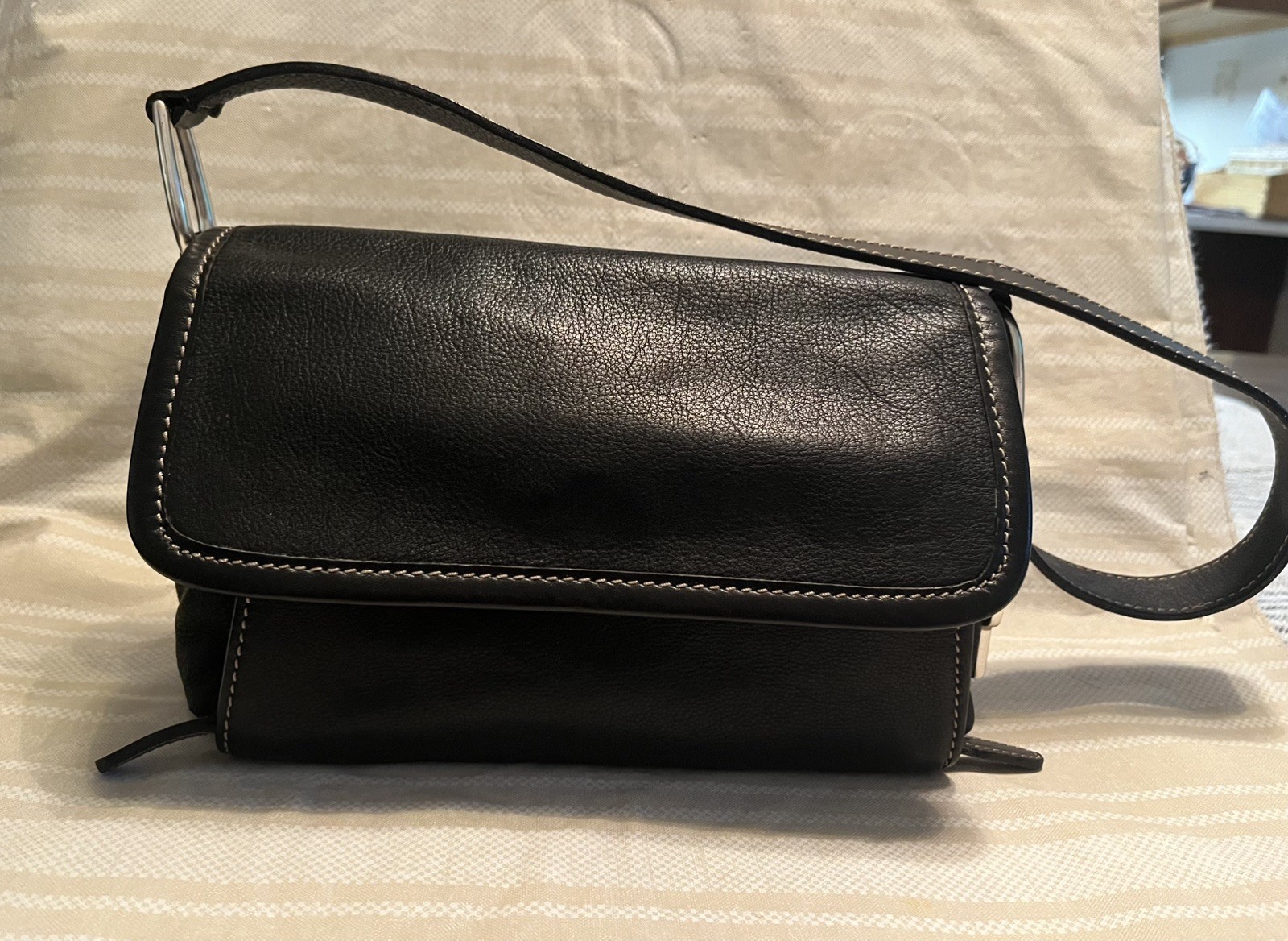 Vintage Black Leather Fossil Shoulder Organizer Bag
