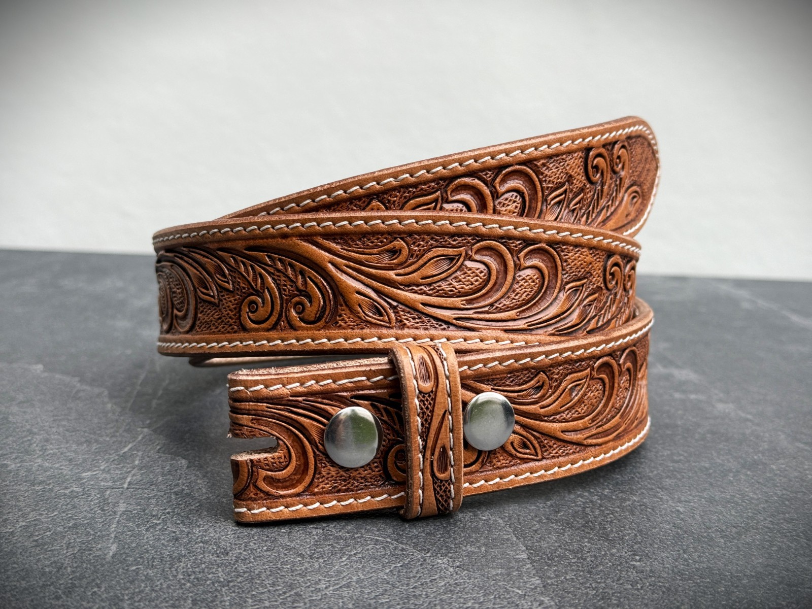 Men’s Western Handmade Belt Strap Full Grain Leather No Buckle Snap-on Belt 1.5″