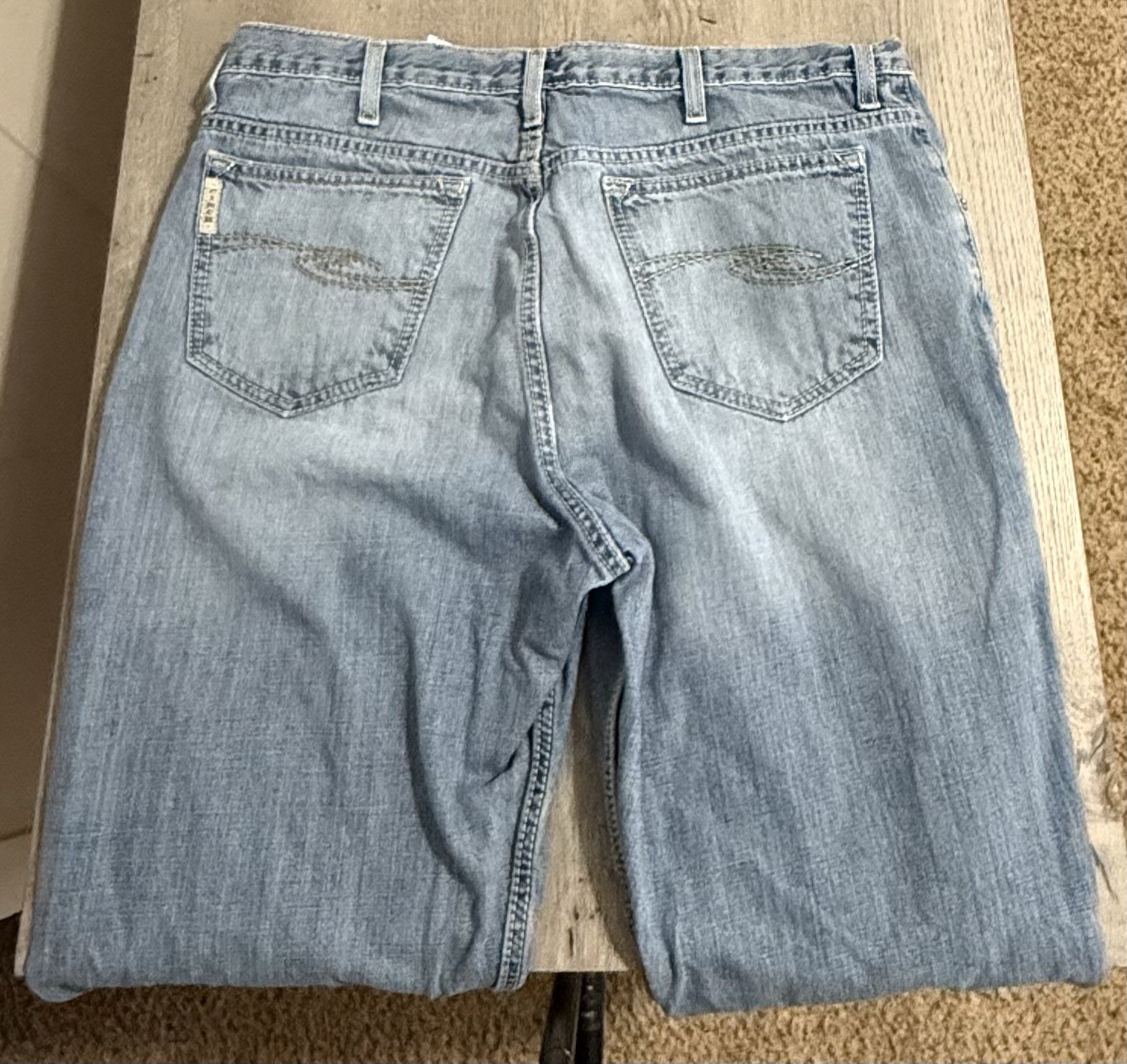 Cinch Men’s Regular Fit Straight Leg Mid Rise Light Wash Cotton Denim 5-Pocket