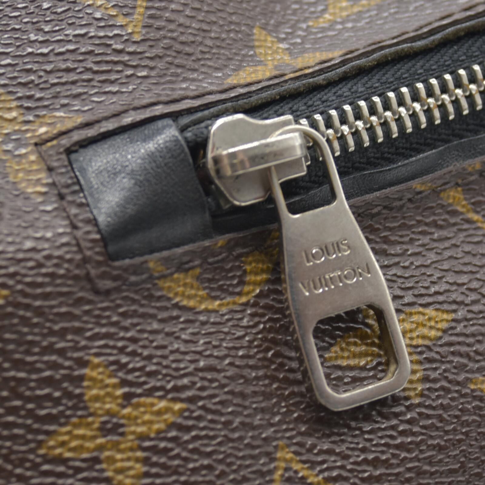 $1650 2014 LOUIS VUITTON Monogram Macassar Torres Messenger SR0174