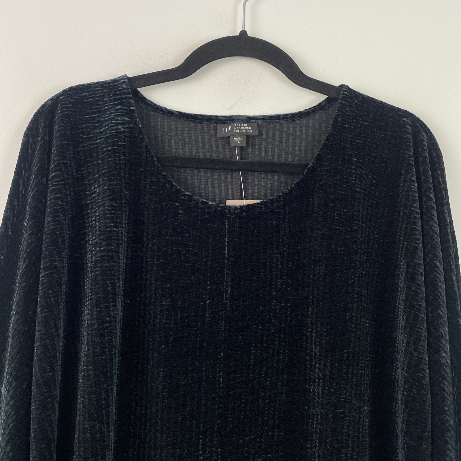 J Jill Wearever Crushed Velvet Wedge Top Size Large Black 3/4 Dolman Sleeves